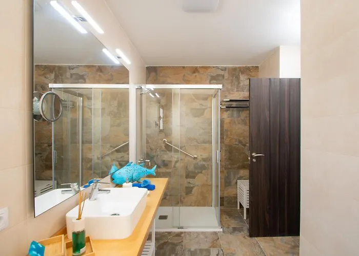 Planta Alta - Arosa Apartmán *